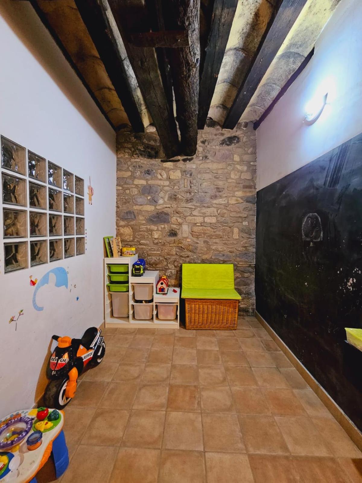 Lagar De Palacio Santa Cilia de Jaca Pokoj fotografie